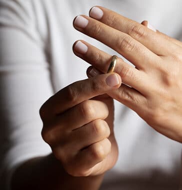 divorce-title-image1_tcm7-213340